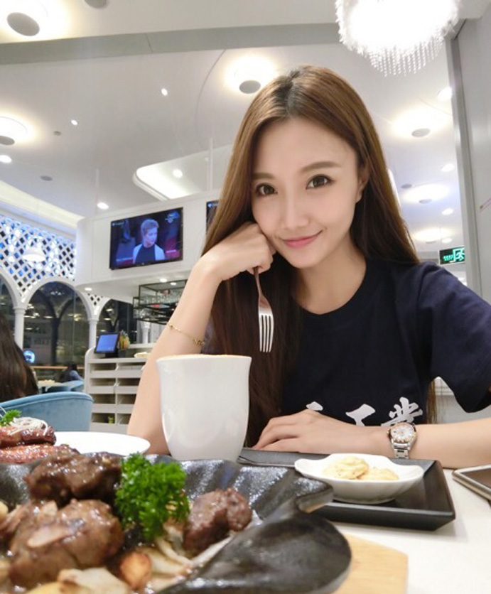 L028 图片3623张 视频172个 中国女 素颜真实无美颜无滤镜