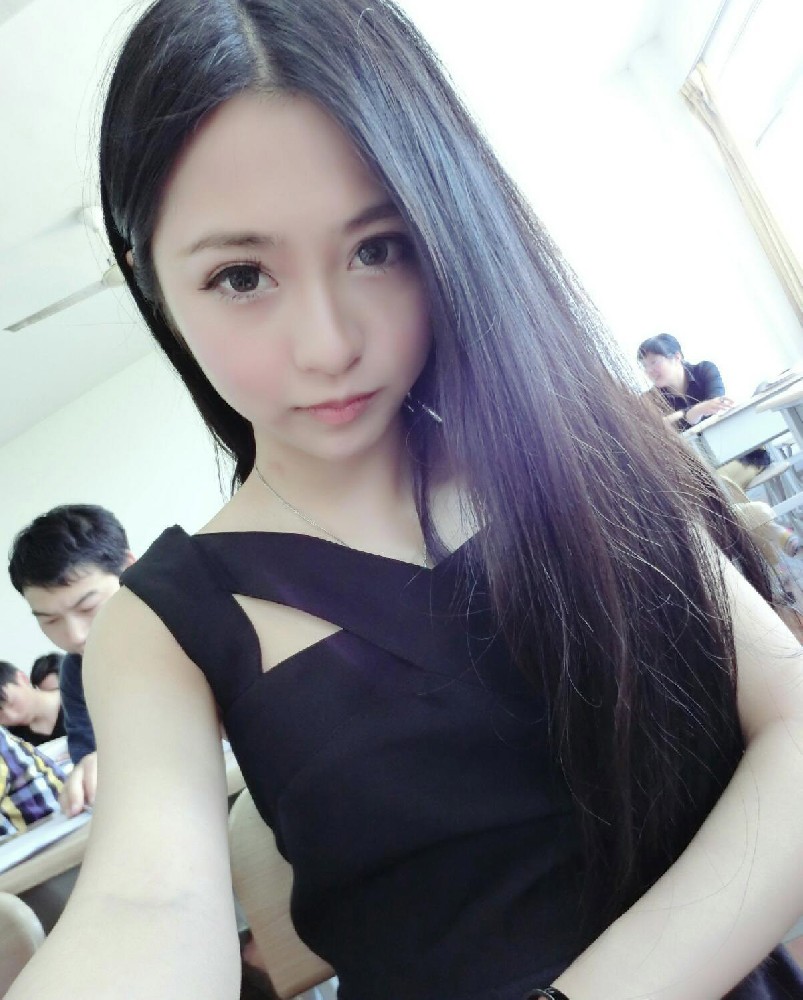 L096 图片300张 视频20个 中国女 素颜真实无美颜无滤镜