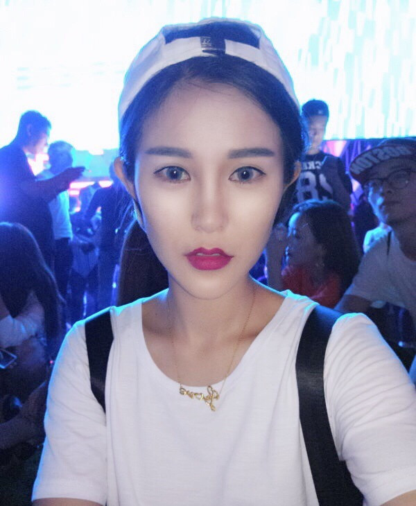 L060 图片537张 视频3个 中国女 素颜真实无美颜无滤镜