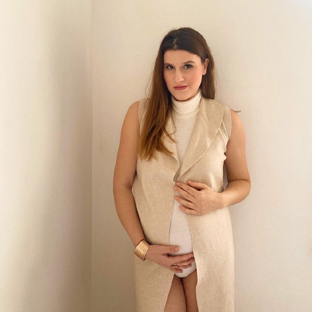 E088（680张图+18个视频）欧美二胎宝妈套图素材_生活照围绕家庭展开，特别爱旅游，视频带自拍