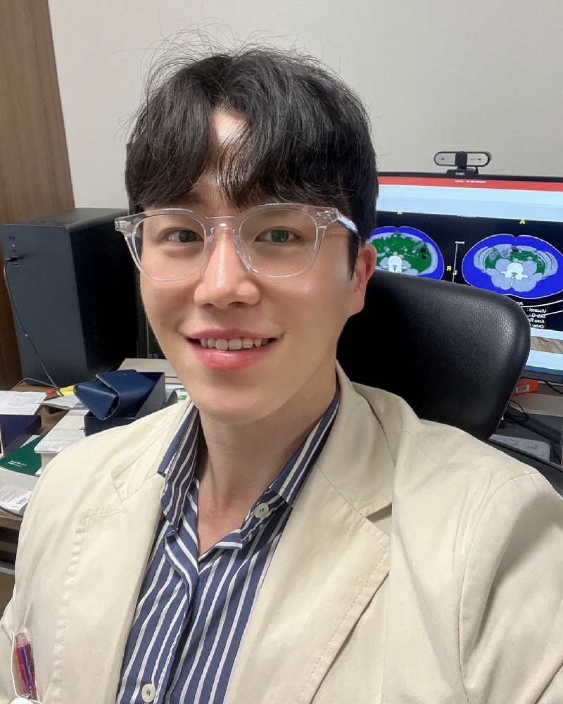 D446 照片609张 视频27个 韩国 医生 医护 阳光型男 生活日常 旅游 健身