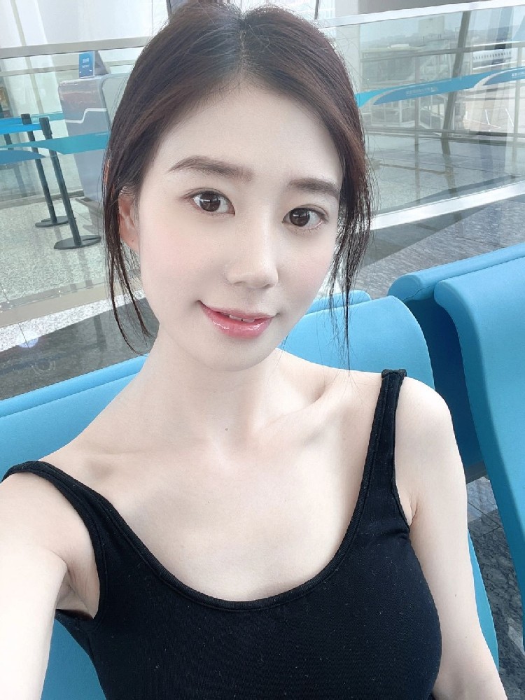 A308 照片1064张 视频16个 中国女 气质少妇 自拍多