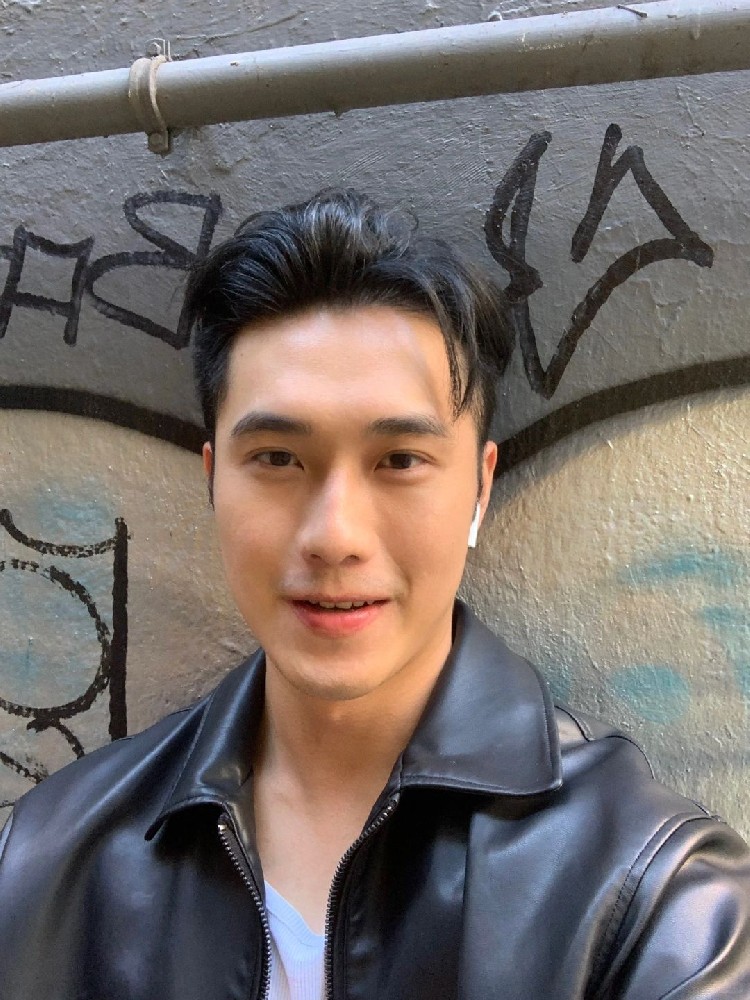 D480 照片300张 视频38个 中国男 生活日常 旅游 健身