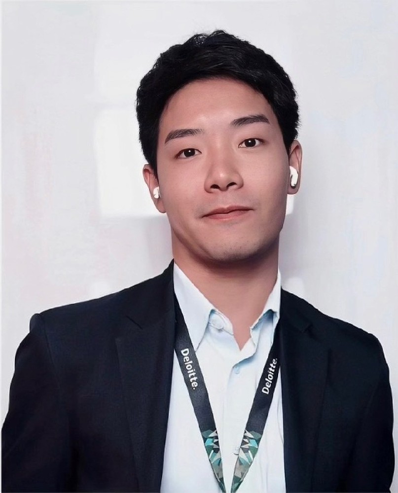 D485 照片697张 视频103个 亚洲男在美国 生活工作日常 打羽毛球 朋友聚会 旅游 自拍 金融 计算机高材生