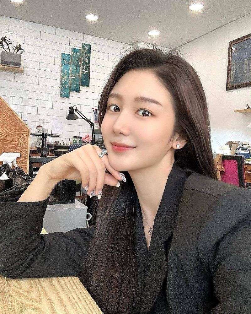 A322 照片1877张 视频76个 韩国女 生活日常 旅游 美食 健身