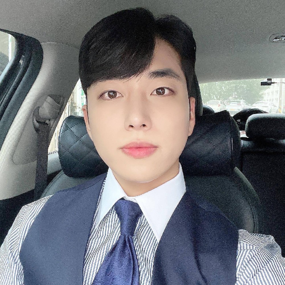 D517 照片325张 视频22个 韩国 生活日常 旅游 健身 有正装