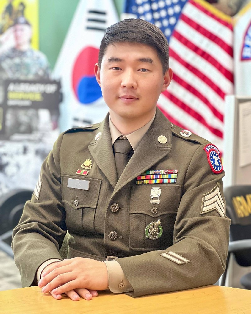 D527 照片220张 视频18个 美国 亚裔美国大兵 有军装照