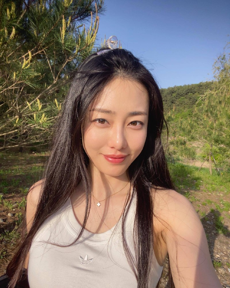 A347 照片2818张 视频66个 韩国 气质 知性美女 生活日常 健身 旅游 高尔夫