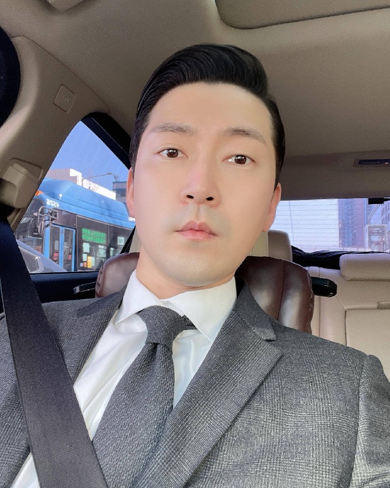 D555 照片1900张 视频50个 韩国 奶爸宝妈 生活日常 旅游健身 高尔夫