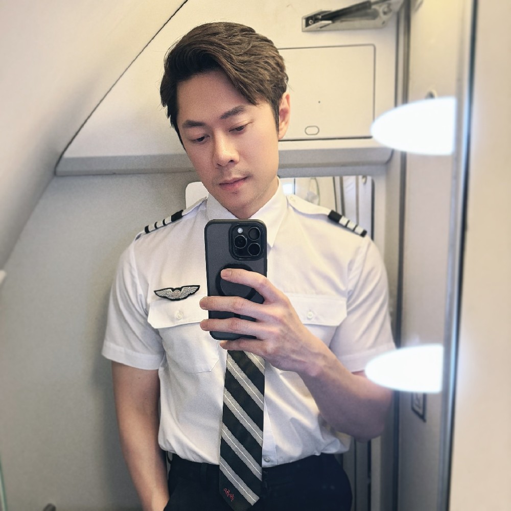 D565 照片1753张 视频16个 泰国 机场 生活日常 工作 旅游 健身