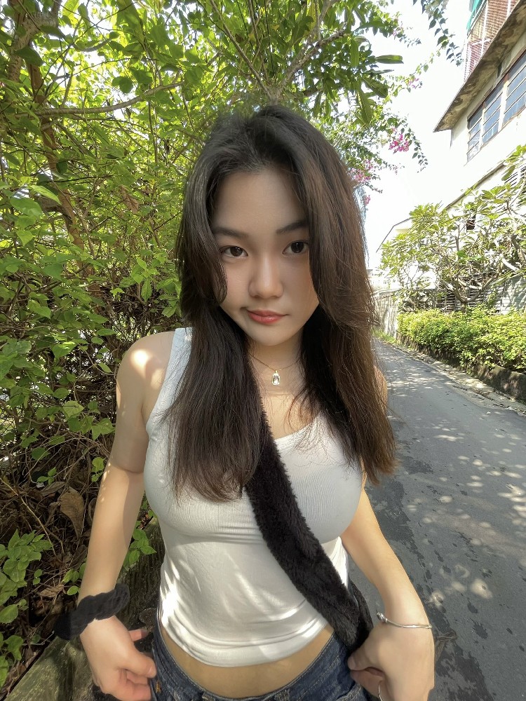 G033 照片1175张 视频100个 同人私密 清纯 素颜 真实 不漏点