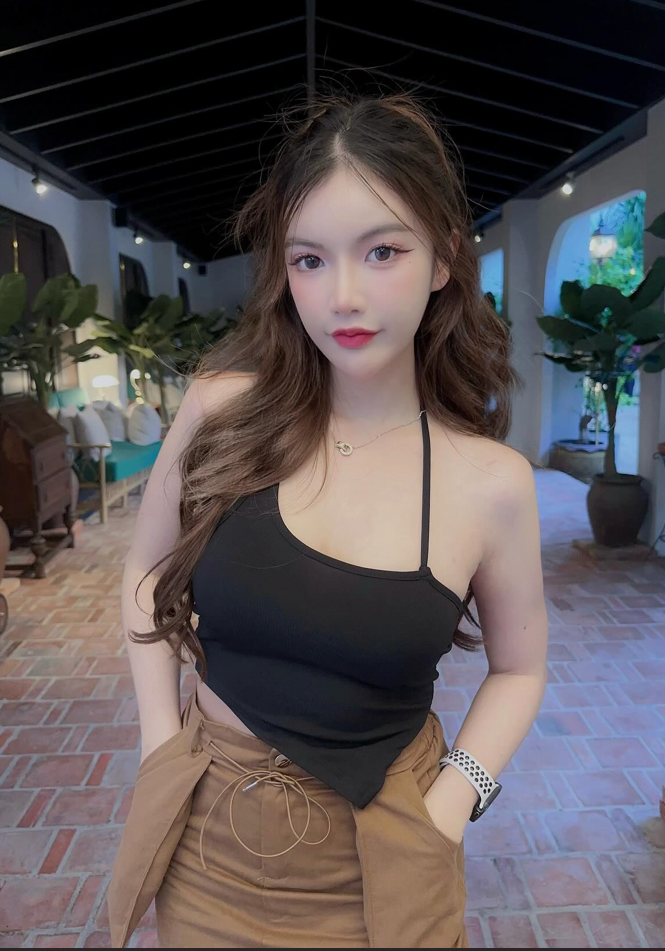 G035 照片307张 视频40个 同人私密 真实 上门项目适用