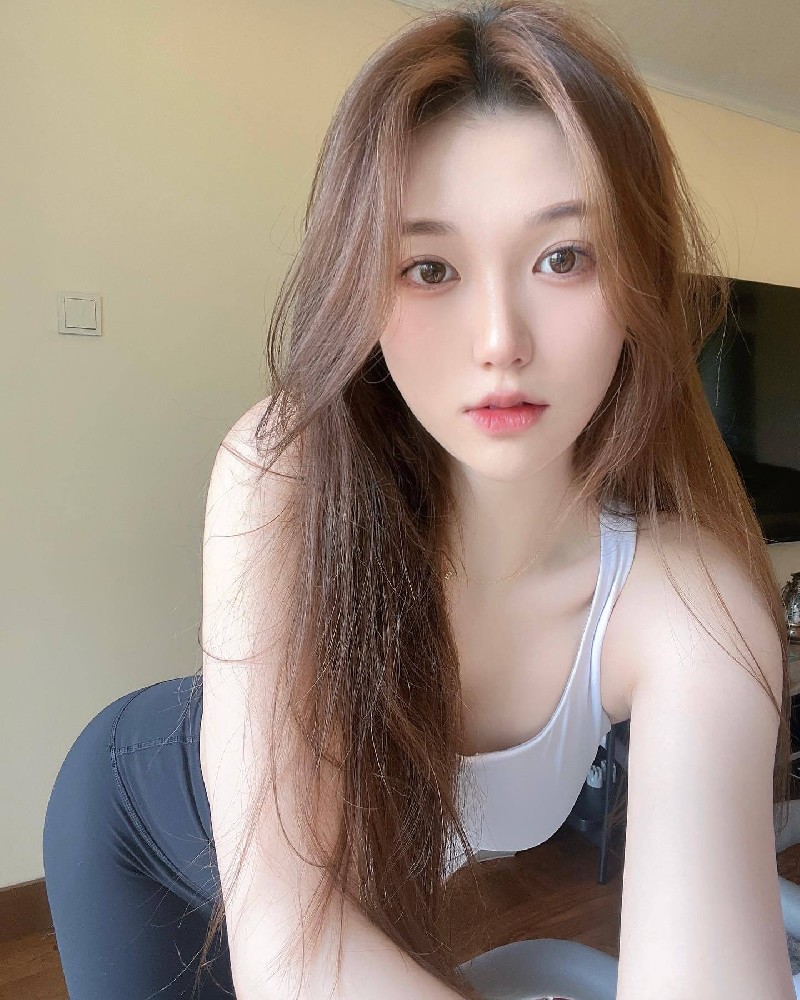 A405 照片545张 视频4个 中国女 气质少妇 美女 生活日常 旅游健身