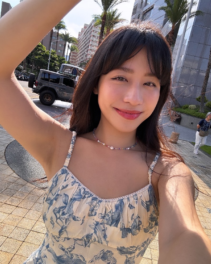 A424 照片5724张 视频71个 台湾 美女 自拍多 生活 旅游