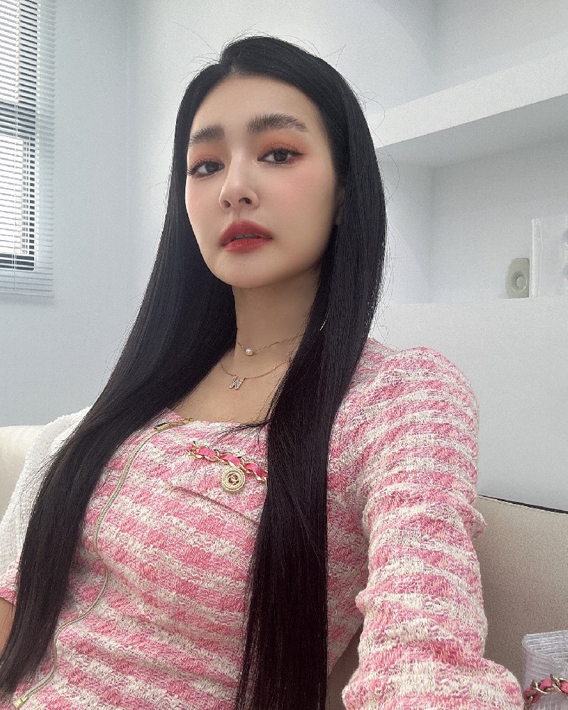 A442 照片1557张 视频67个 香港女 宝妈 成熟美女 少妇