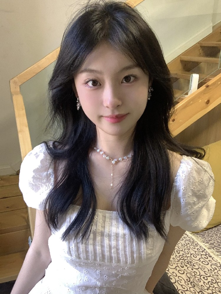 A468 照片1296张 视频510个 中国女 少女 可爱 学生 生活日常 旅游 自拍多 自拍视频多