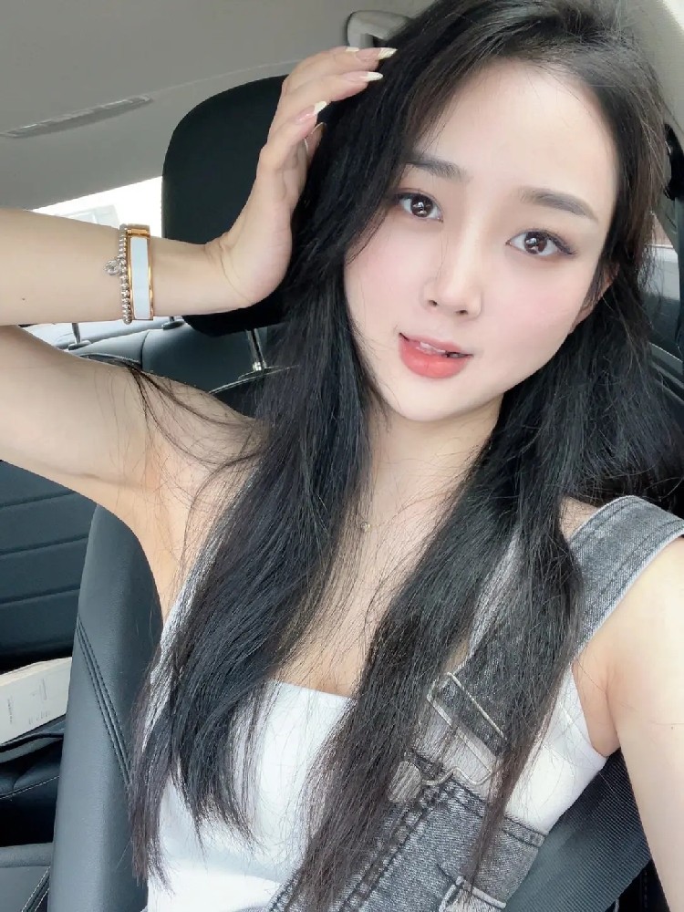 L164 照片947张 视频66个 中国女 可爱 性感 小姐姐 少妇