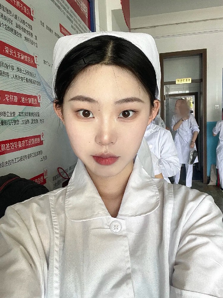 L178 照片821张 视频22个 中国女 少女 性感 可爱 学生 护士 卫校 真实