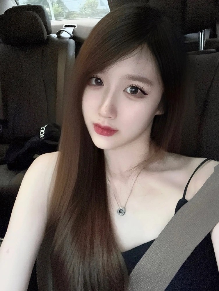 L193 照片193张 视频75个 中国女 少女 学生 可爱 真实 视频多