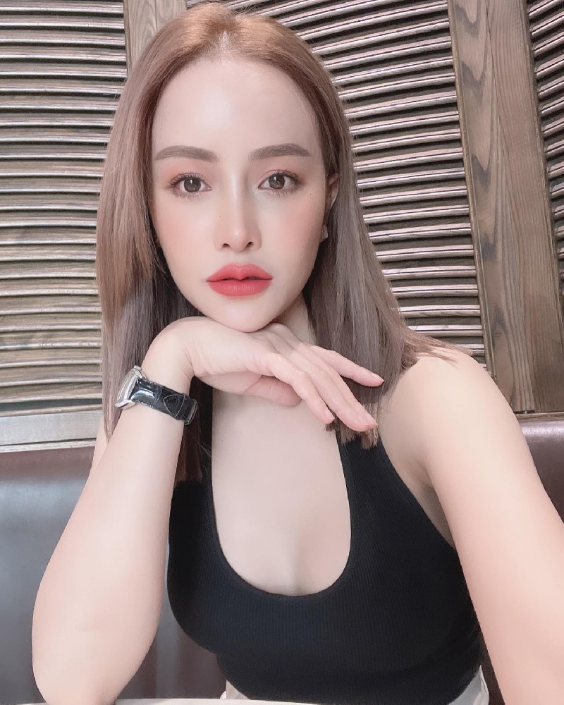 A532 照片554张 视频116个 泰国 性感气质美女 生活日常 旅游