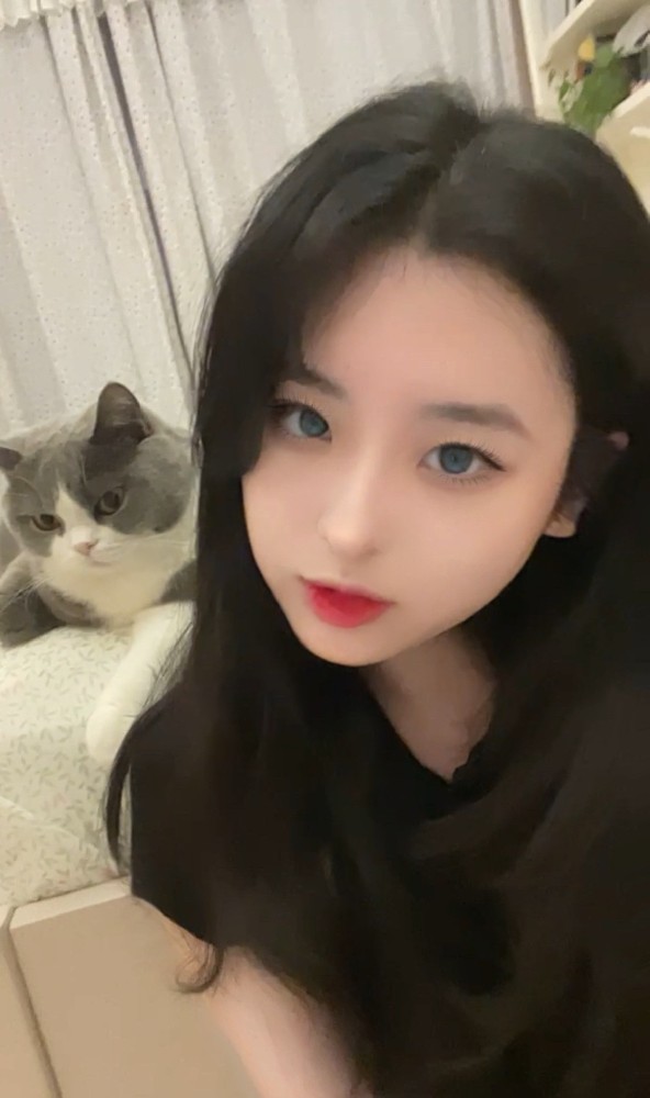 A542 照片646张 视频38个 中国女 少女 学生 可爱 清纯 真实