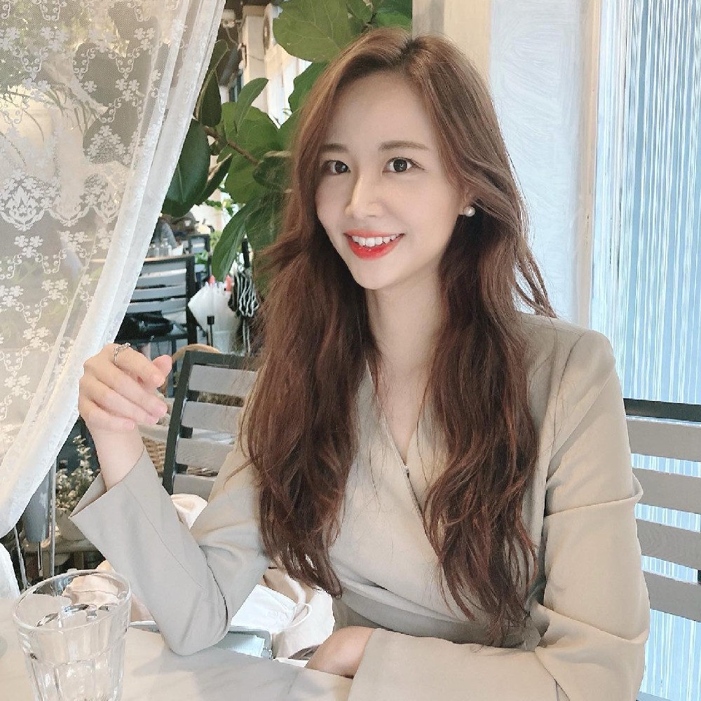 A723 照片655张 视频17个 韩国 生活日常 旅游 弹琴 视频无自拍