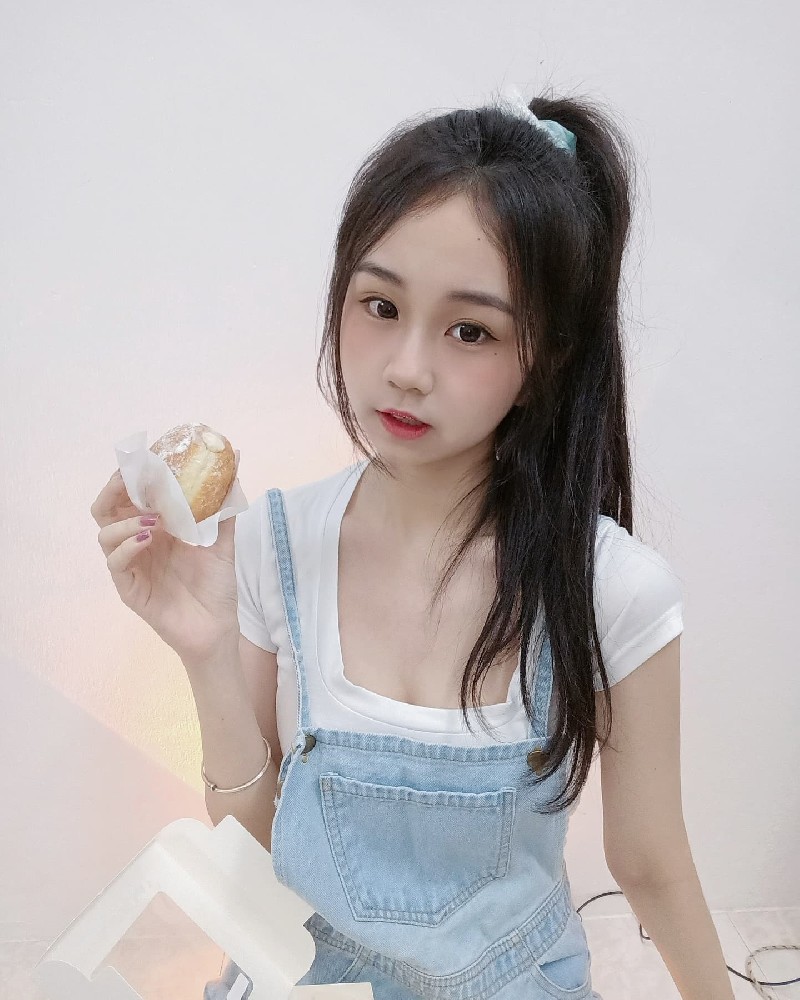 A770 照片1138张 视频117个 马来西亚 年轻可爱美女 大学生 生活日常 自拍多