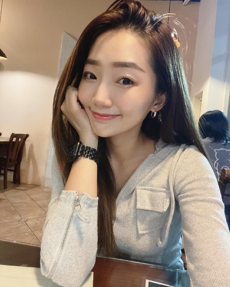 A809 照片2163张 视频26个 台湾 气质美女 生活日常 旅游