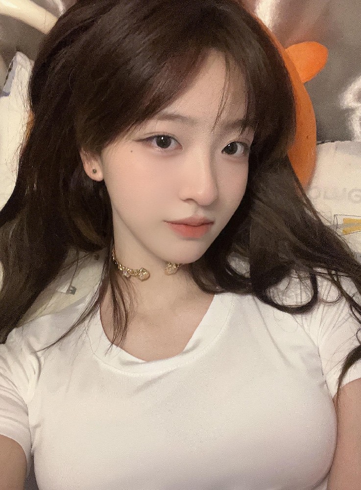 A844 照片669张 视频9个 中国女 少女 可爱 小姐姐 真实 生活日常 旅游