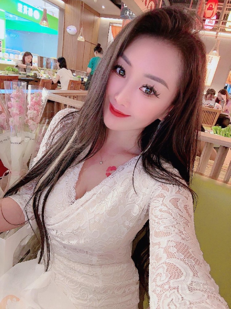 A852 照片850张 视频200个 中国女 少妇 成熟阿姨 生活日常 旅游 美食