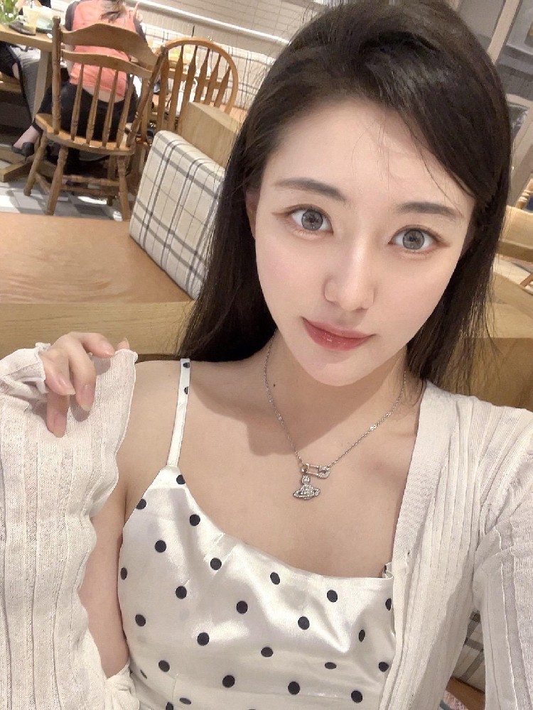 A894 照片316张 视频34个 中国女 美女少妇 生活日常 旅游 真实