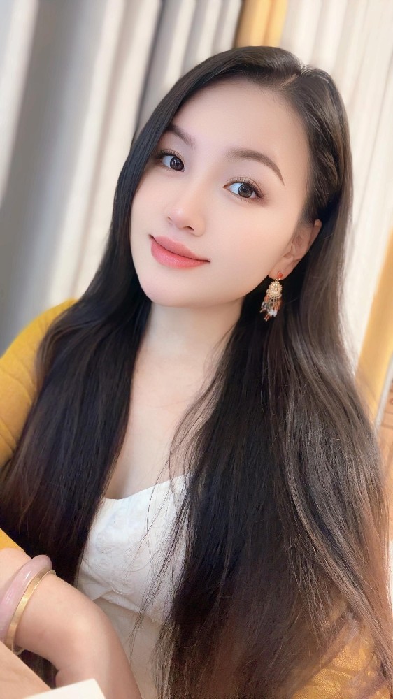 A922 照片766张 视频73个 中国女 气质小少妇 生活日常 旅游 真实