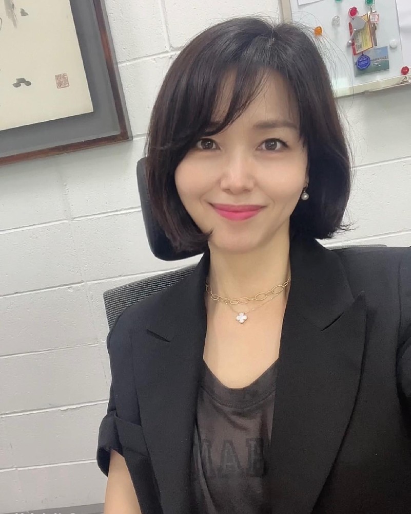 A962 照片1595张 视频252个 韩国 成熟贴心姐姐 生活日常 旅游 健身瑜伽