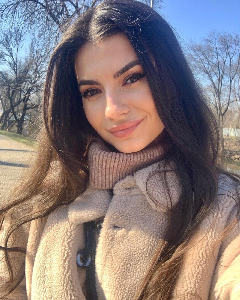 N263 照片4520张 视频119个 欧美女 乌克兰 性感美女 日常 生活 旅游 自拍多 适合虚拟视频