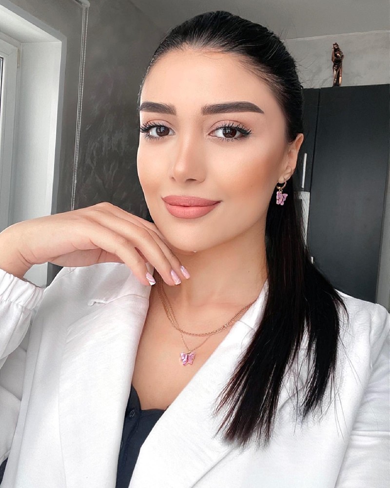 N299 照片1870张 视频177个 欧美女 宝妈 日常 生活  瑜伽 旅游 自拍多