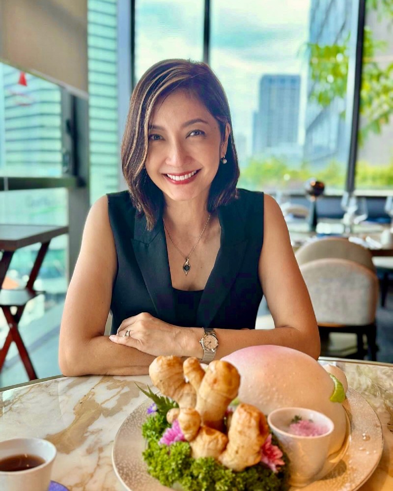 A999 照片905张 视频18个 新加坡 成熟气质妇女 生活日常 旅游