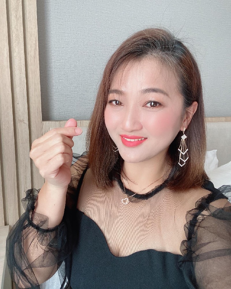 A041 照片2578张 视频223个 马来西亚 宝妈 自主创业 工作生活日常 旅游 晚会聚会