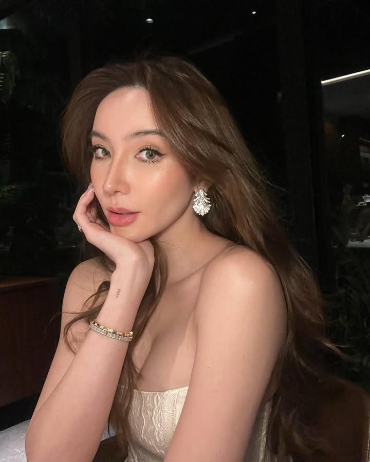 A195 照片5595张 视频83个 泰国 高颜值少妇美女 富婆 生活日常 旅游 自拍多