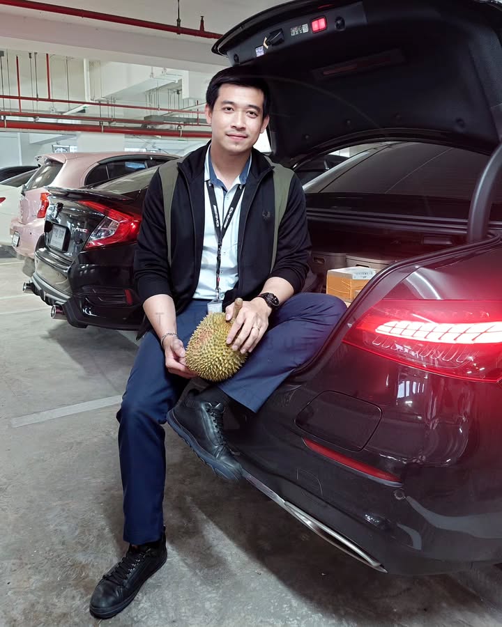 D925 照片782张 视频24个 泰国 白领 商务 健身 冲浪 自拍多 生活场景丰富 生活日常 旅游 风景