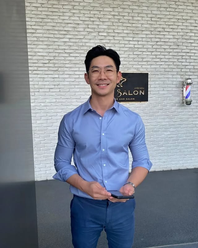 D994 照片1908张 视频65个 泰国 马拉松 肌肉 正装 商务 家人合照 生活场景丰富 生活日常 旅游 风景